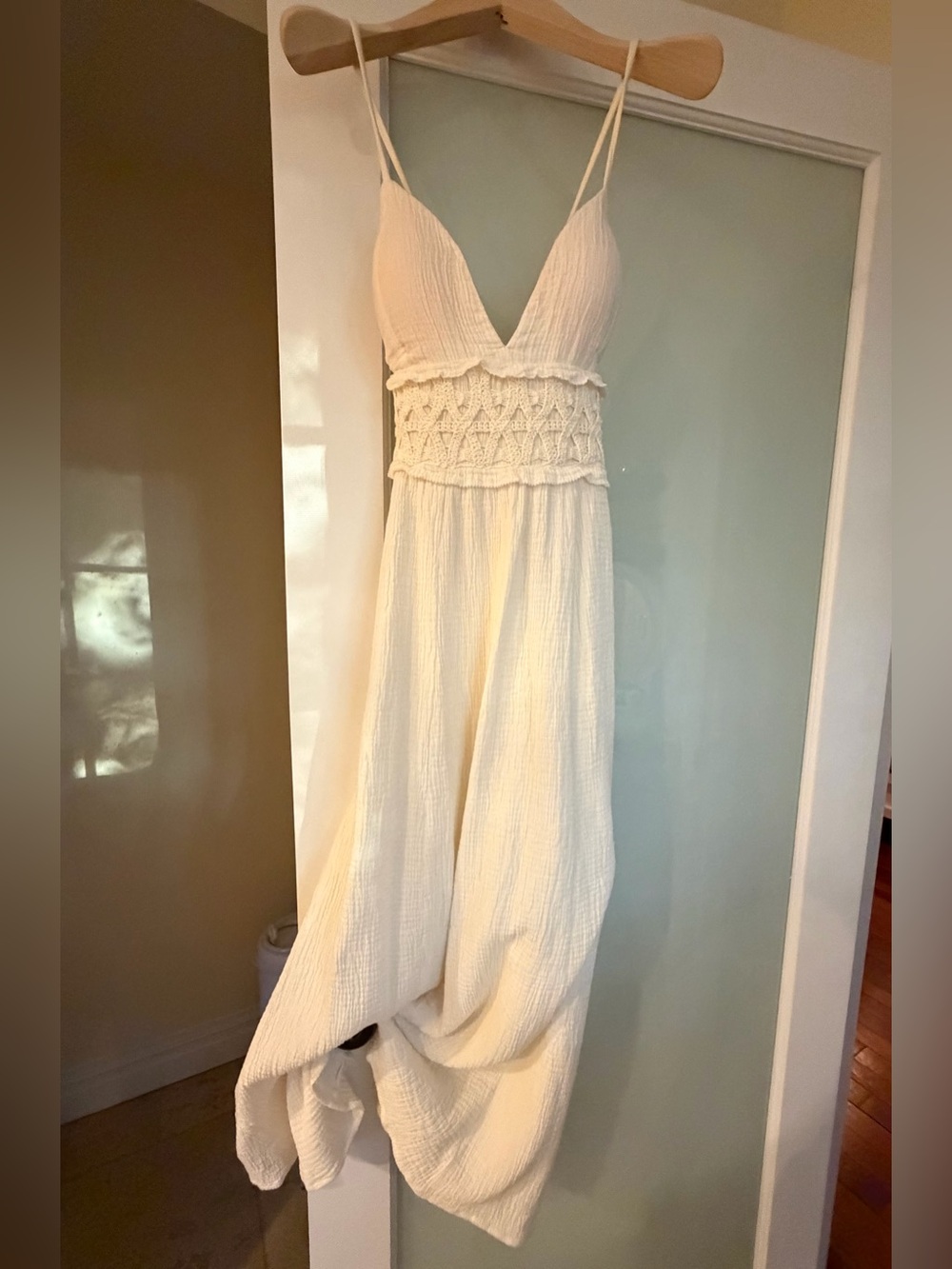 Beautiful Zara dress size XS (worn once)